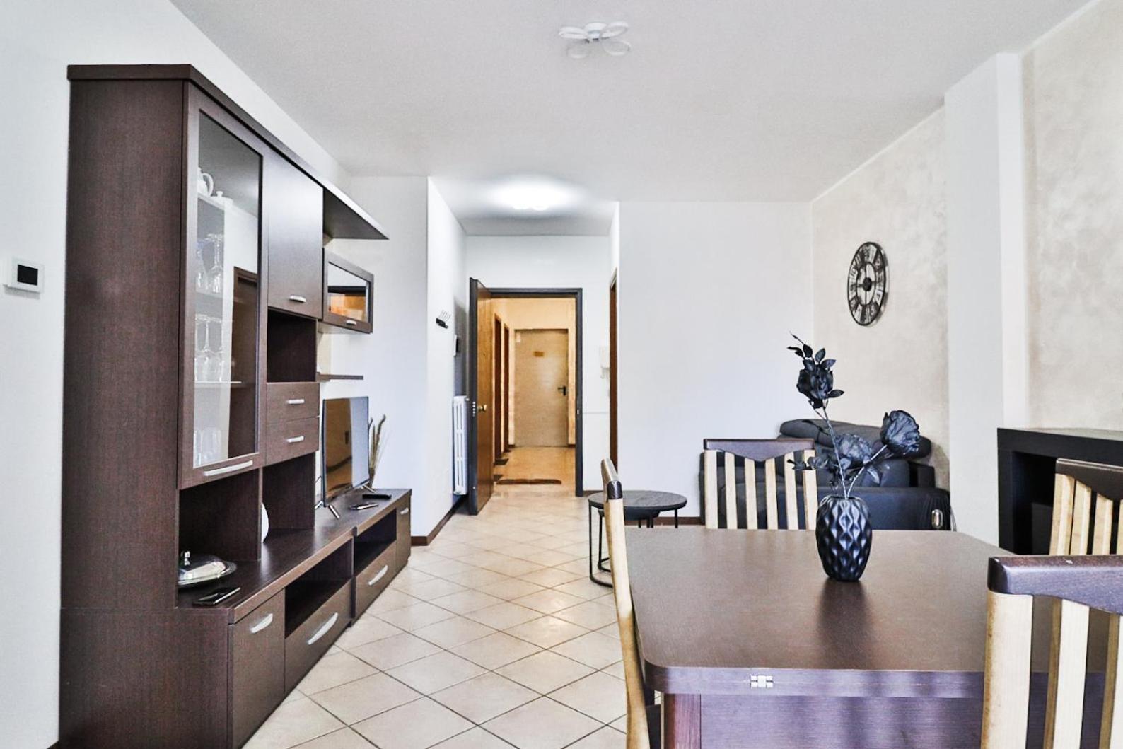 Appartamento Biri'S House Reggio nell'Emilia Esterno foto