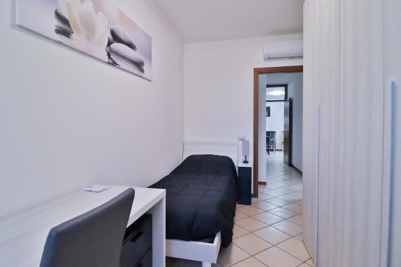 Appartamento Biri'S House Reggio nell'Emilia Esterno foto